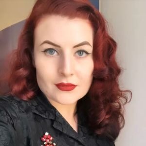 Meet your Posher, Posh